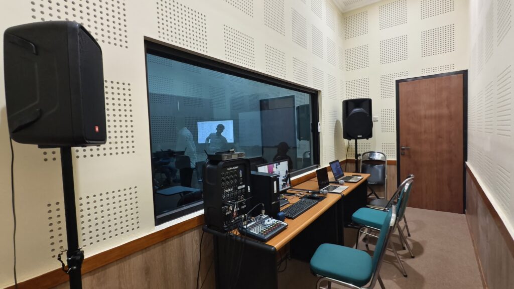 Ruang Kontrol/Monitor